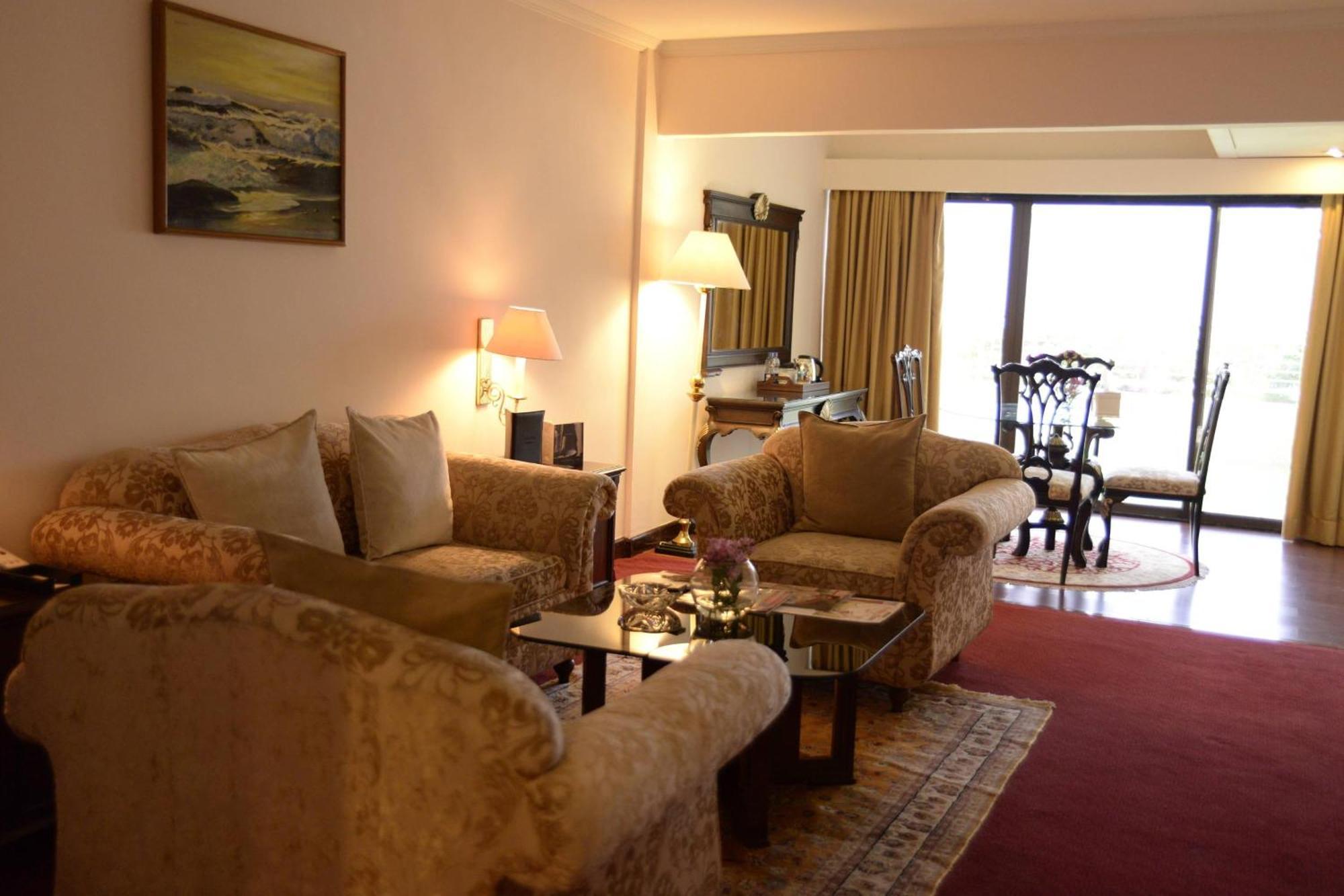 Karachi Marriott Hotel Exteriör bild
